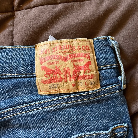 Levi Jeans - Picture 2 of 3